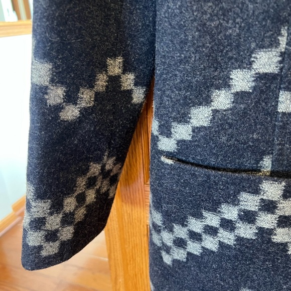 Pendleton Blazer size medium - Picture 7 of 10